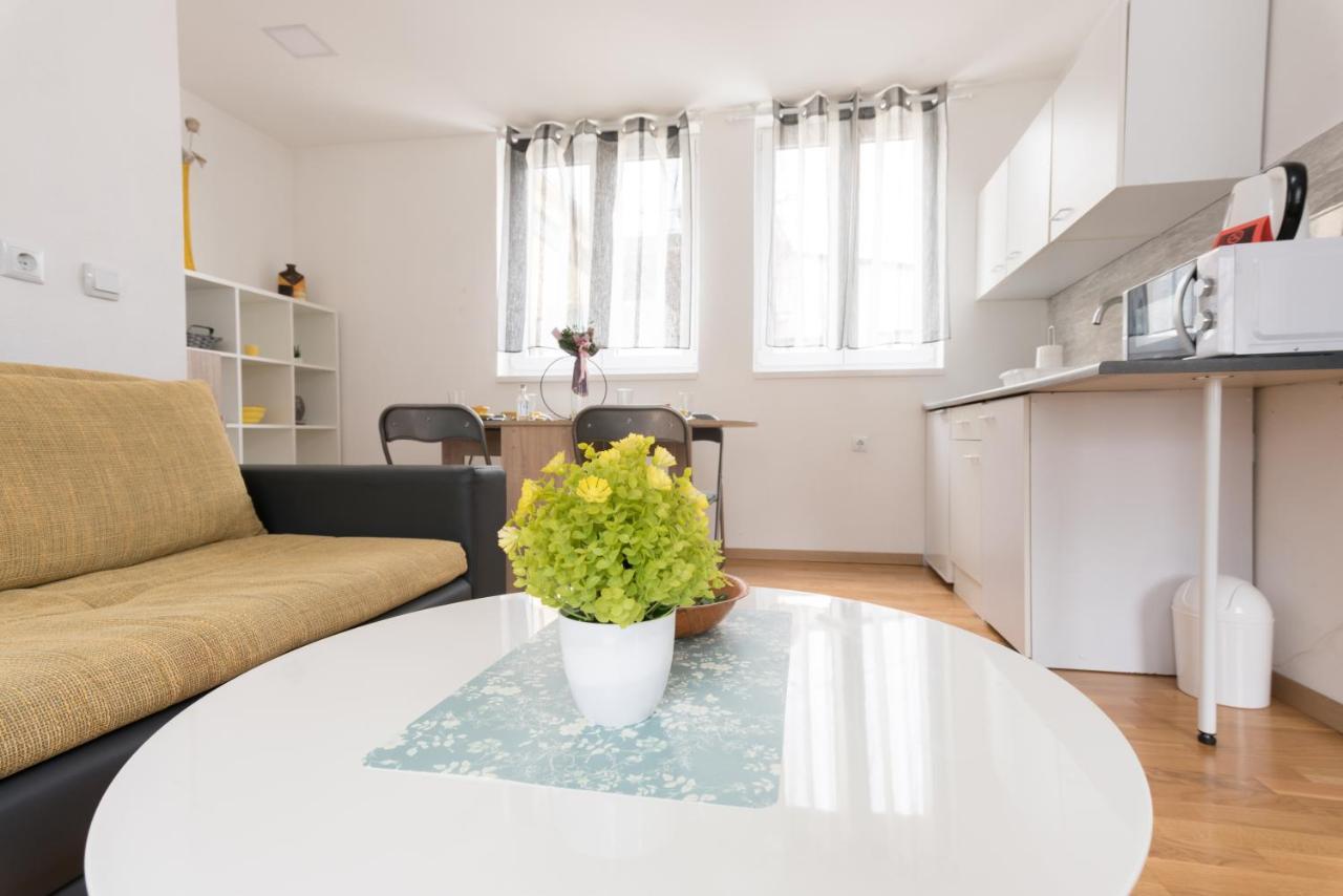 Apartmani Kod Marka Пожега Экстерьер фото