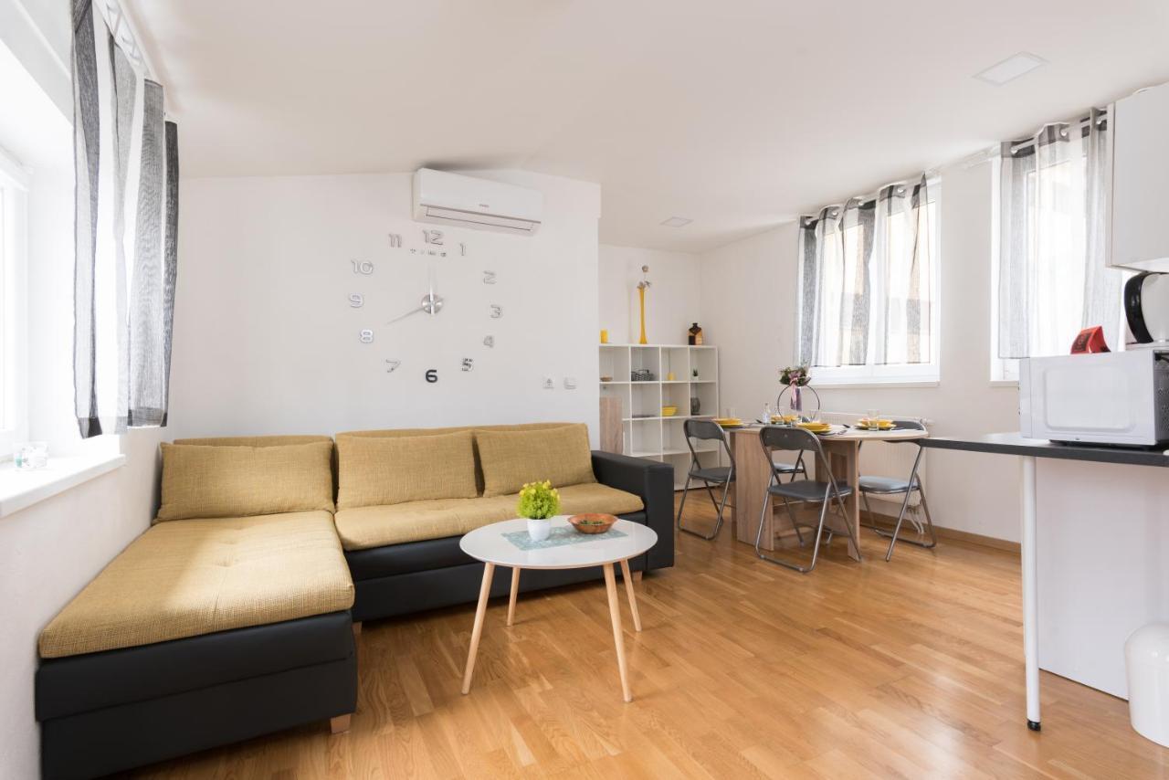 Apartmani Kod Marka Пожега Экстерьер фото